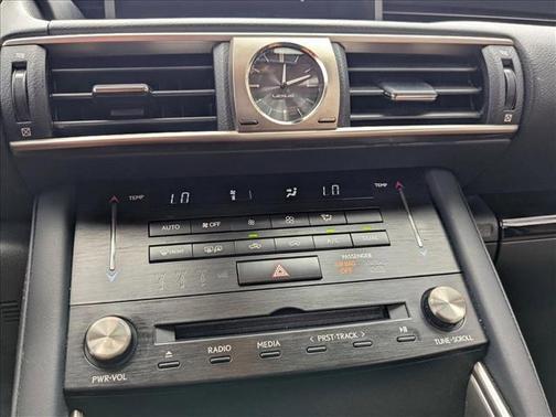 2018 Lexus IS 300 Base
