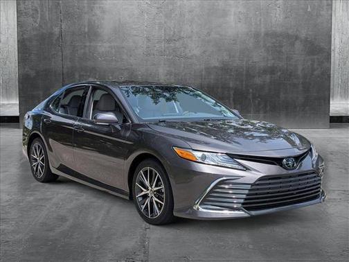 2023 Toyota Camry XLE