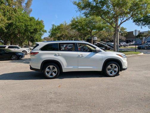 Blizzard Pearl 2016 Toyota Highlander Limited