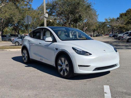 2021 Tesla Model Y Long Range Dual Motor All-Wheel Drive