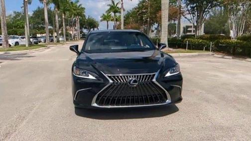 2024 Lexus ES 300h Base