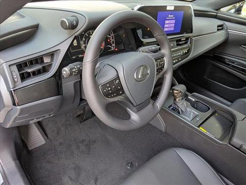 2025 Lexus ES 350 Base
