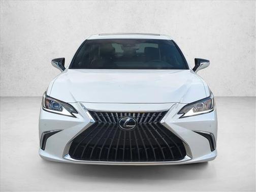 Eminent White Pearl 2025 Lexus ES 300h Base