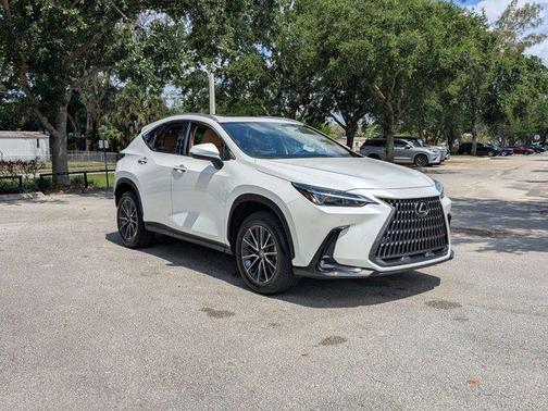 Eminent White Pearl 2025 Lexus NX 250 Premium