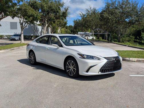 2025 Lexus ES 350 Base