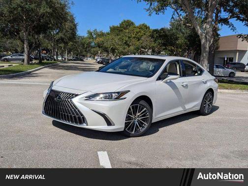 2025 Lexus ES 350 Base