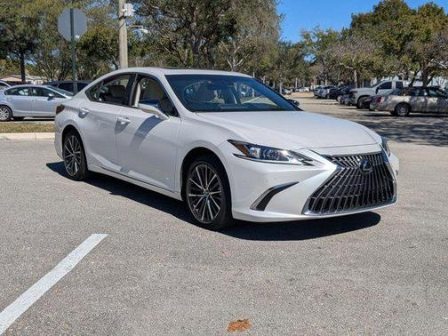 2023 Lexus ES 350 Base