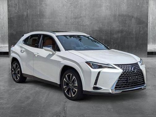 2025 Lexus UX 300h Premium