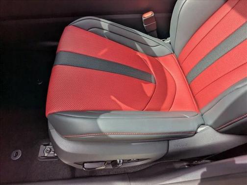 Cavair 2026 Lexus NX 450h+ F SPORT Handling