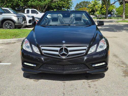 Black 2013 Mercedes-Benz E-Class E 550