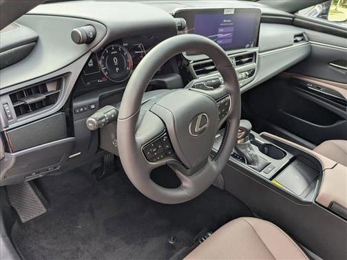 2025 Lexus ES 350 Base