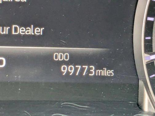 Magnetic Gray Metallic 2022 Toyota Highlander Platinum