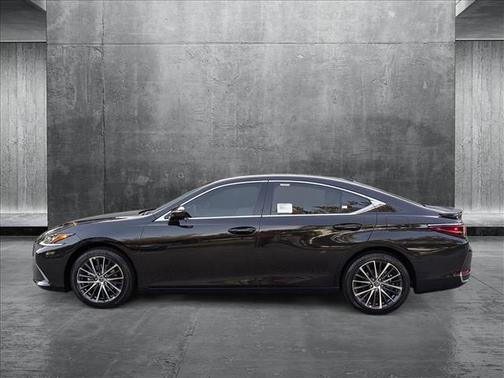 2025 Lexus ES 300h Base