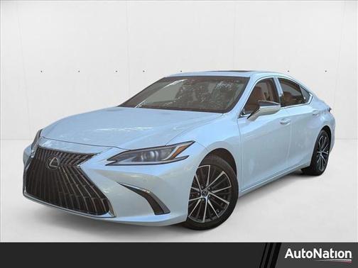 2025 Lexus ES 300h Base