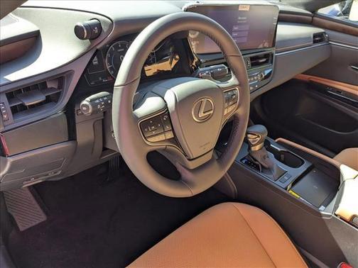 2025 Lexus ES 350 Base