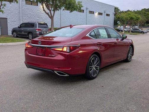 2025 Lexus ES 350 Base