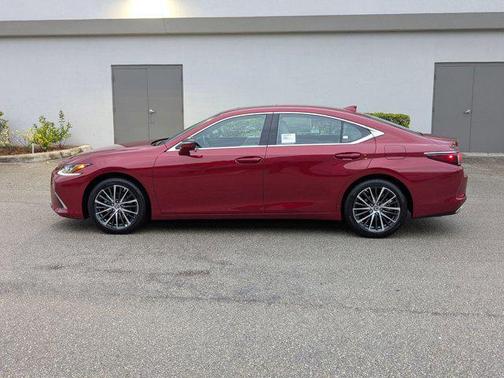 2025 Lexus ES 350 Base