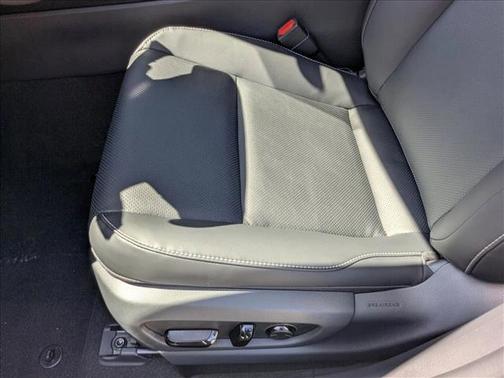 Iridium w/Obsidian Roof 2026 Lexus UX 300h F SPORT Design