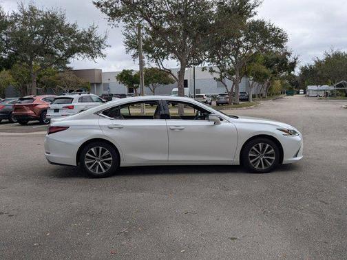 2019 Lexus ES 350 Base