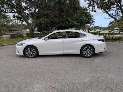 2019 Lexus ES 350 Base