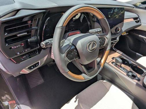 Nori Green Prl 2026 Lexus RX 350 Premium