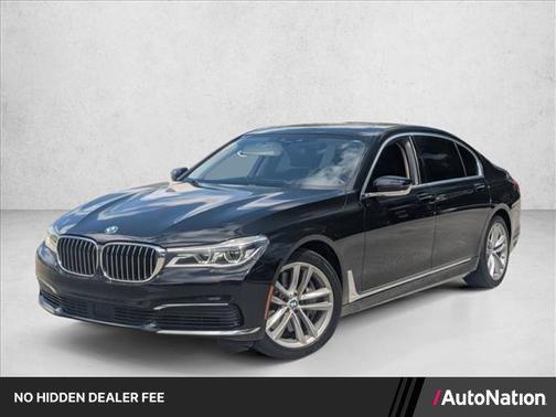 Jet Black 2019 BMW 750 i xDrive
