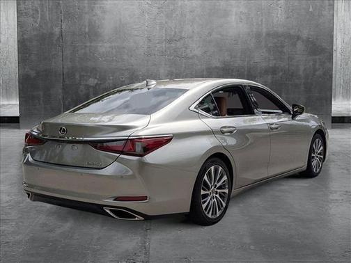 2021 Lexus ES 350 Base