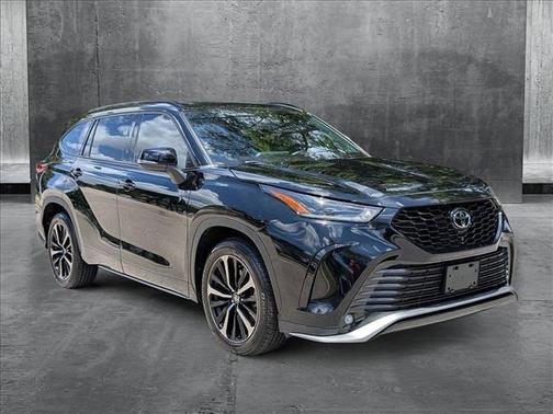 2021 Toyota Highlander XSE