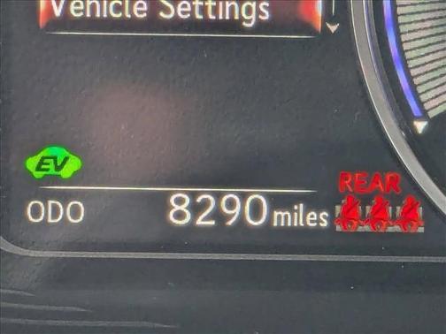 Iridium 2025 Lexus ES 300h Base