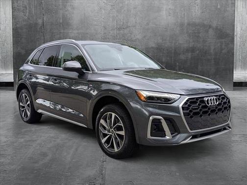 2024 Audi Q5 45 S line Prestige