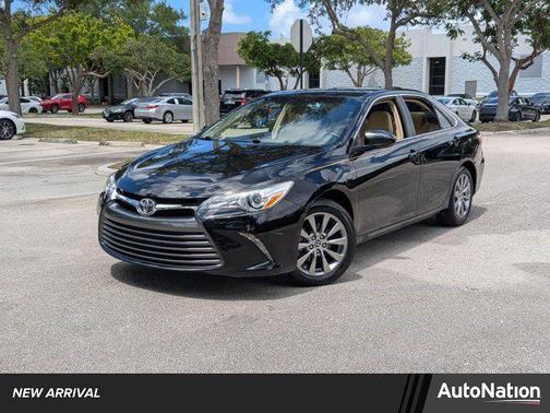 2016 Toyota Camry XLE