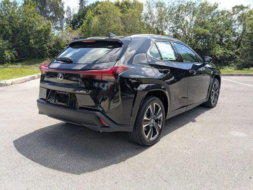 Caviar 2026 Lexus UX 300h Premium