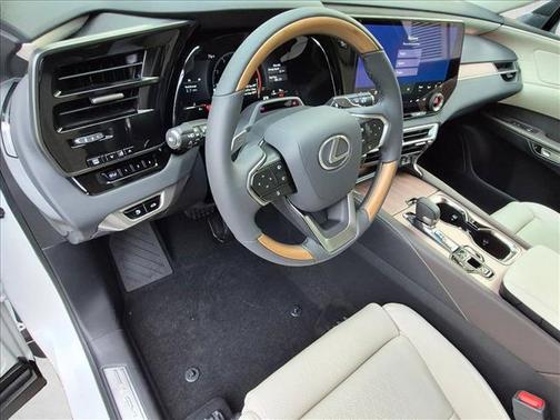 Eminent White 2026 Lexus RX 350 Luxury