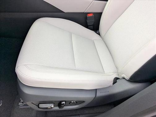 Cloudburst 2026 Lexus RX 350h Premium