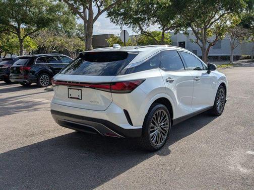Eminment White 2026 Lexus RX 350 Luxury