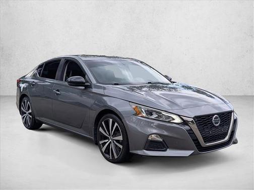 Gun Metallic 2019 Nissan Altima 2.5 SR