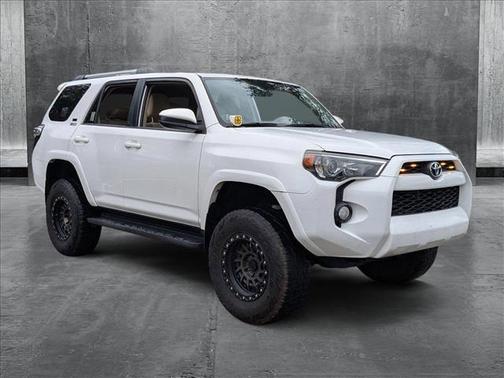 2019 Toyota 4Runner SR5