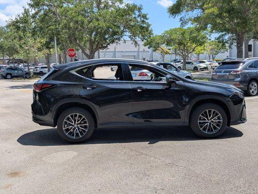2024 Lexus NX 250 Base