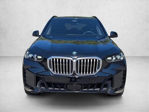 Black Sapphire Metallic 2024 BMW X5 sDrive40i