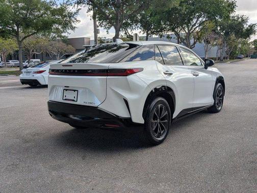 Oxygen 2026 Lexus RZ 350e RZ 350e