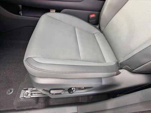 Oxygen 2026 Lexus RZ 350e RZ 350e