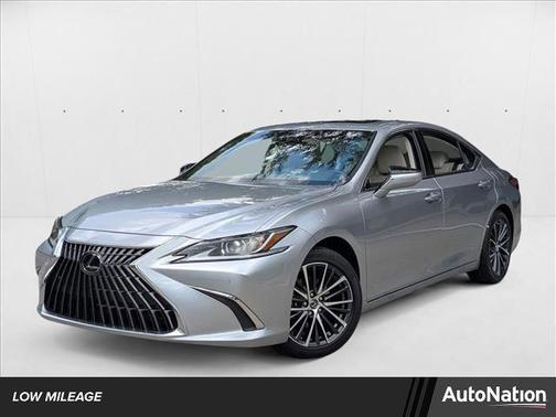 2025 Lexus ES 350 Base