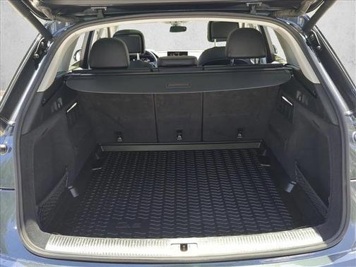 Manhattan Gray Metallic 2018 Audi Q5 2.0T Prestige