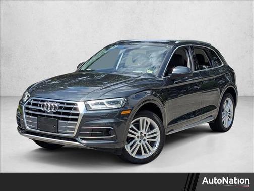 Manhattan Gray Metallic 2018 Audi Q5 2.0T Prestige