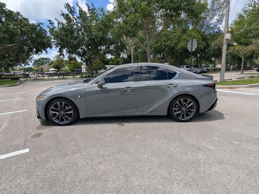 Incognito 2024 Lexus IS 350 Base