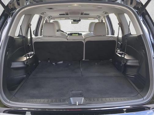 2019 Honda Pilot Touring 8-Passenger