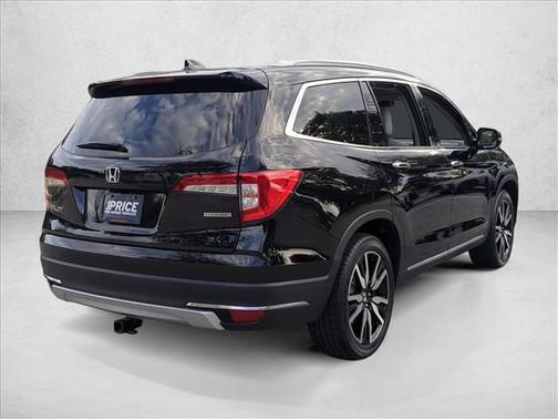 2019 Honda Pilot Touring 8-Passenger