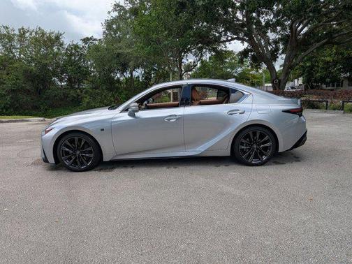 Iridium 2024 Lexus IS 350 Base