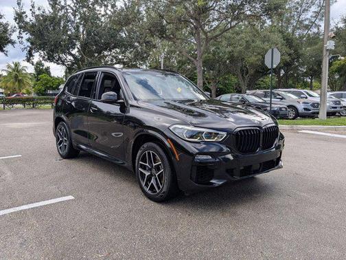 2020 BMW X5 M50i