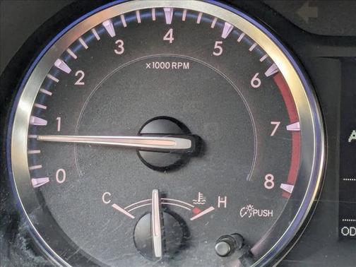 2014 Toyota Highlander LE